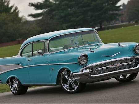 linsday-mclaughlins-blue-57-chevy-blends-both-old-and-new-0024 linsday-mclaughlins-blue-57-chevy-blends-both-old-and-new-0024