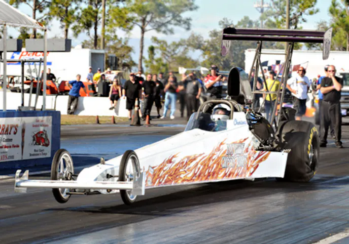 985cdf60d56d041d8e5df73b1d4ad800