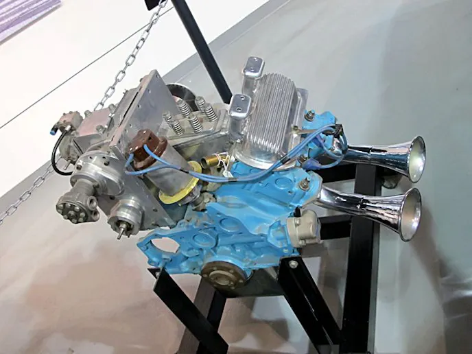 twin-tempest-engine-2