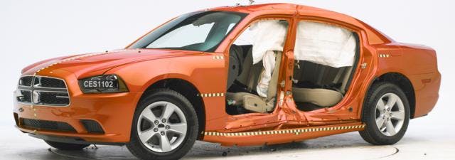 2011_dodge_charger_feature