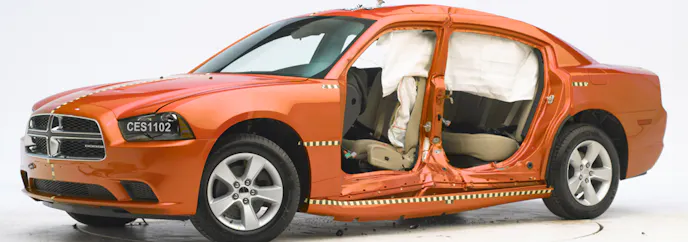 2011_dodge_charger_feature