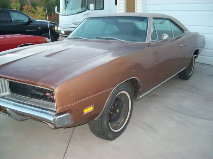 69 charger leftfrt view