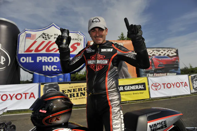 084-EddieKrawiec-ENJ