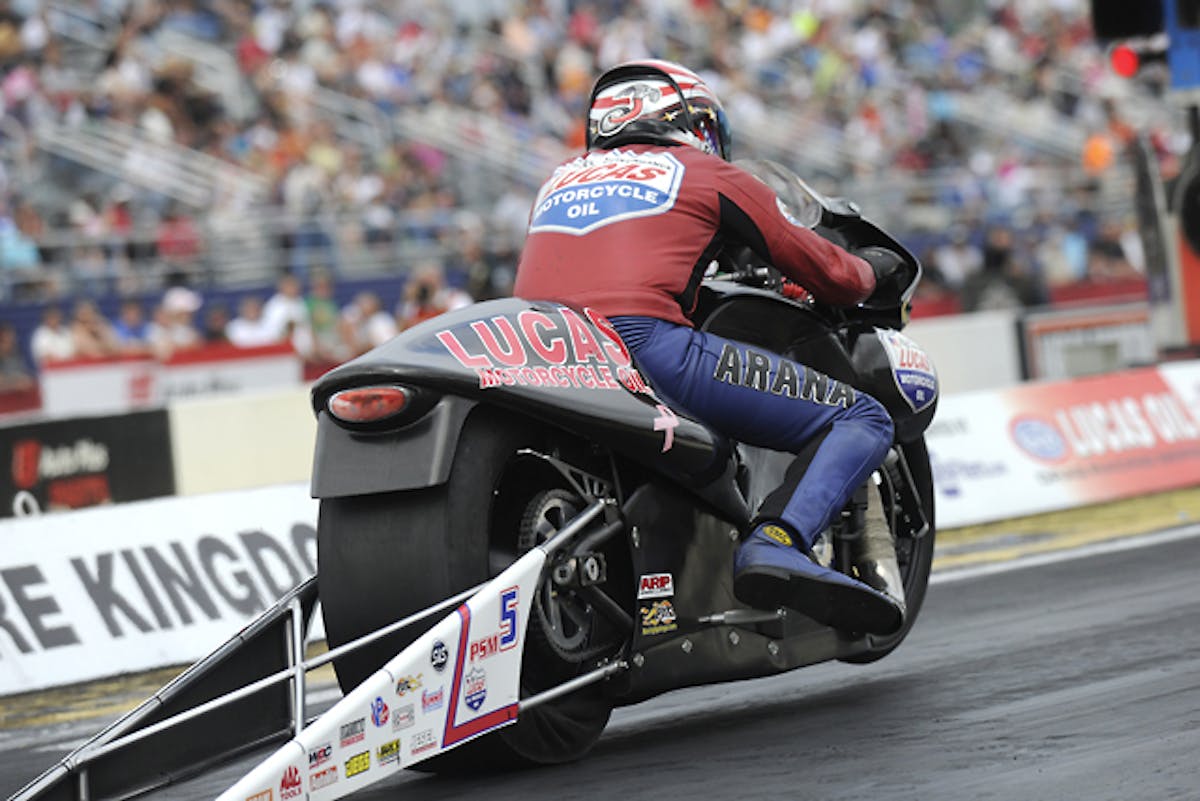 2012_Hector_Arana_action