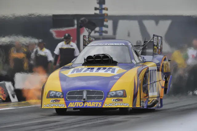 194-RonCappsCar-SundayCN2