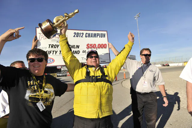 246-TroyCoughlinSundayLasVegas