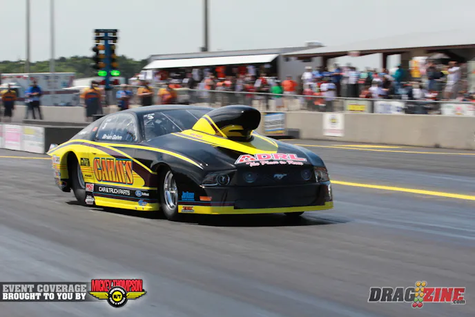 Brian Gahm left hard but made a hard move left towards the center line and shut it down early. They have been struggling some with keeping the car launching straight, hopefully they can get it straightened out and make a good run later.