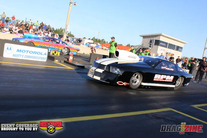 Trevor Eman (far lane) earned top qualifier in Extreme Pro Stock in today’s first session running a 4.063 @ 177.40. He paired up with number two qualifier Richard Penland in the final session taking the stripe with a 4.12 after Penland clicked it early after getting into tire shake.