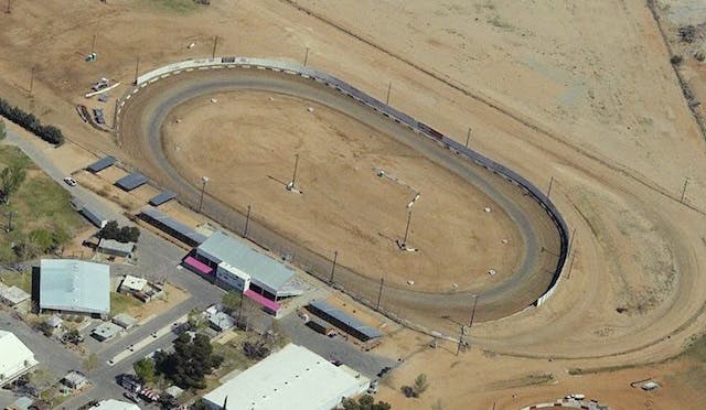 The Route 66 Motorplex at Victorville was the scene. On March 16th, the URA open wheel series were conducting their debut race.