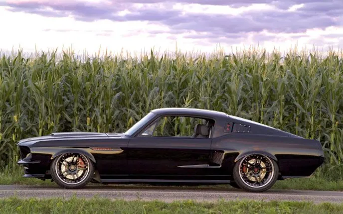 The Ring Brothers's killer machines wouldn't be complete without Baer's big-binder kits.