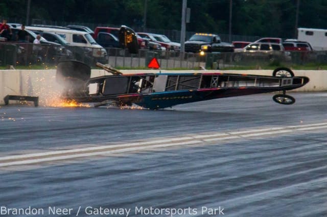 227425_482368888508933_113483201_n