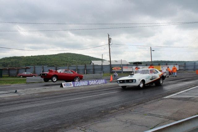 314086_343655499042110_204134014_n-640x426