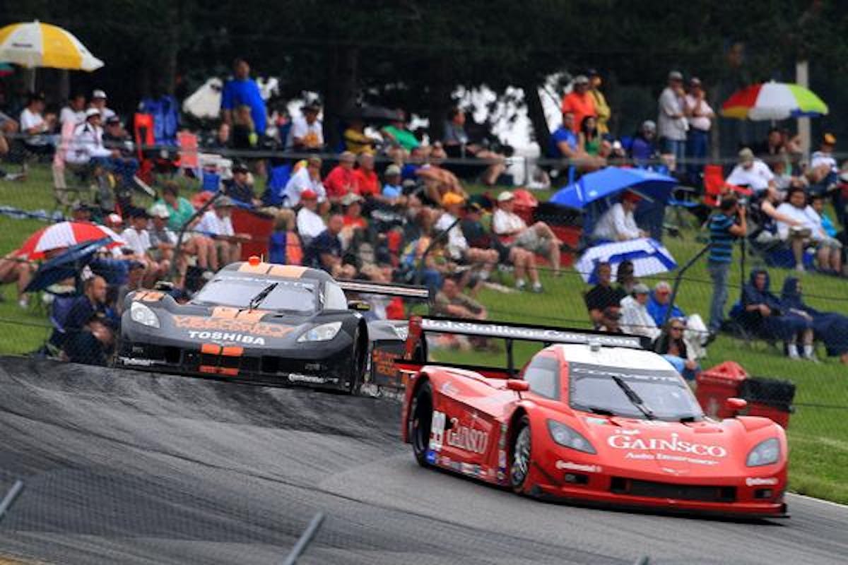 mid_ohio_corvettes_3