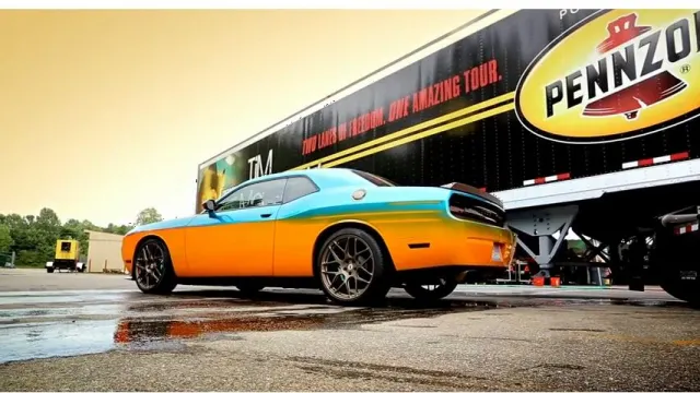 tim_mcgraw_challenger_3