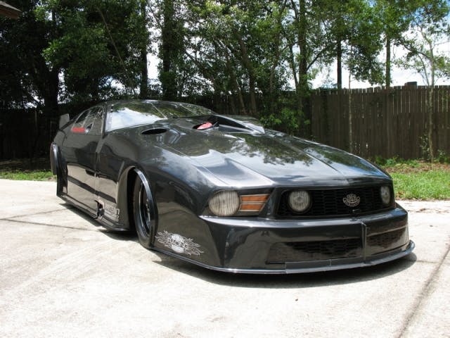 The new addition to Fiscus/Klugger Racing is this 2012 Mustang Pro Mod built by R2B2 Race Cars. This Mustang has four NHRA eent wins including the 2011 Indy Nats while driven by Eric Dillard.