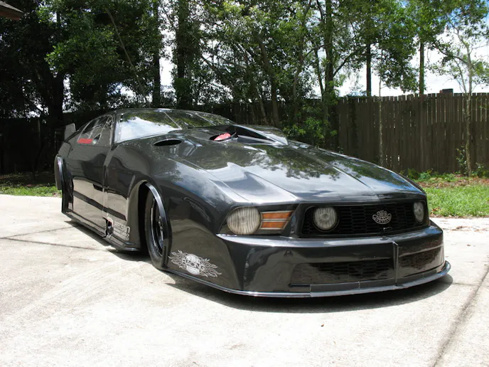 The new addition to Fiscus/Klugger Racing is this 2012 Mustang Pro Mod built by R2B2 Race Cars. This Mustang has four NHRA eent wins including the 2011 Indy Nats while driven by Eric Dillard.