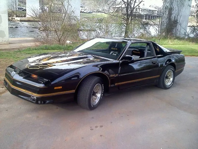 The star of Smokey and The Bandit 4!