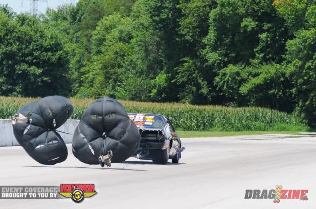 Willard Kinzer's tram was unable to get repairs made to his Mustang in time for the first round of eliminations, allowing Mike Murillo to take a single into the second round. The reigning series champion used the opportunity to take a crack at the Beech Bend quarter mile, running another 6.62 at 215 mph.