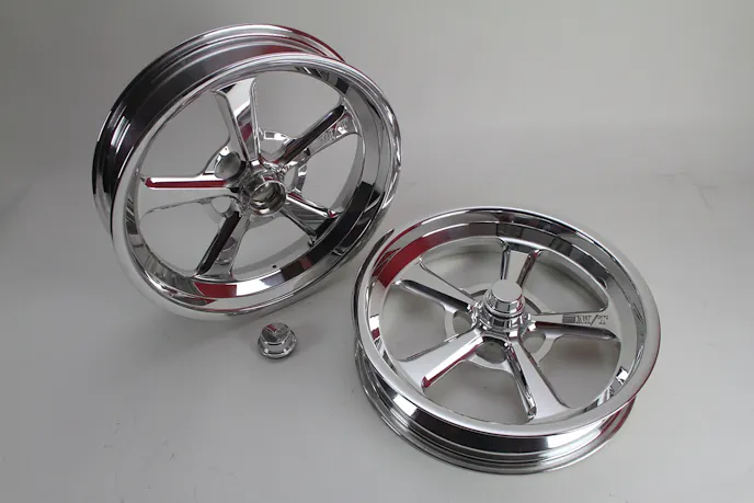 The sharp looking Mickey Thompson Pro 5 wheels - in spindle mount form - that we'll be using on this project.