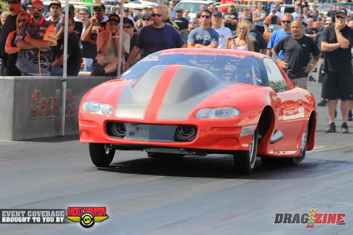 Nick Agostino  met with Jerry Morgano in round one of Outlaw 10.5 earning the win in a side by side race with a 4.357 @ 187 to Morgano's 4.377.