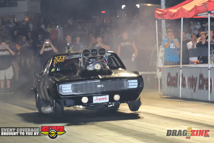 Joe Schroeder backed up his earlier 4.403 with a 4.426 @ 169 to take the Outlaw Big Tire track record in a win over Tom Romeo. He will face Pollaro’s gorgeous Corvette in the final.