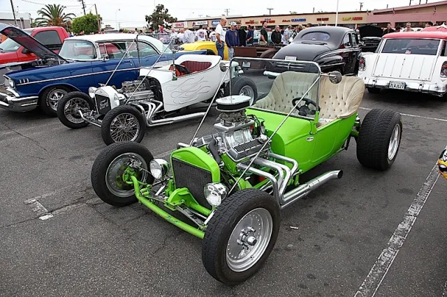 donut_derelicts_2009_51_