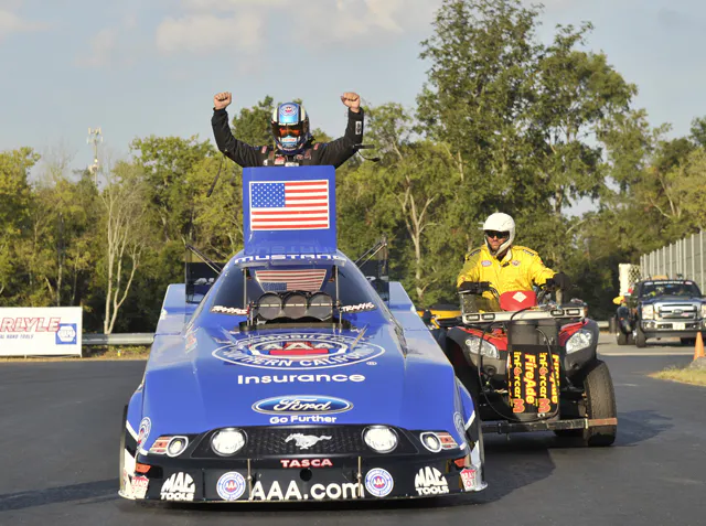 239-RobertHight-Charlotte2-Sunday