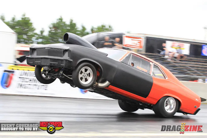 Robby Keziah skied it in his X275 nitrous fed Nova earlier. All was well back in the pits Robby and crew.