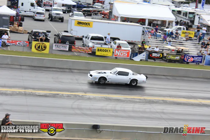 MacFab Outlaw 275 had some very nice runs this morning with several racers improving from last night. Patrick Clenny put the Ducky Johnson owned Trans Am in seventh with a 4.66 at 153 MPH.