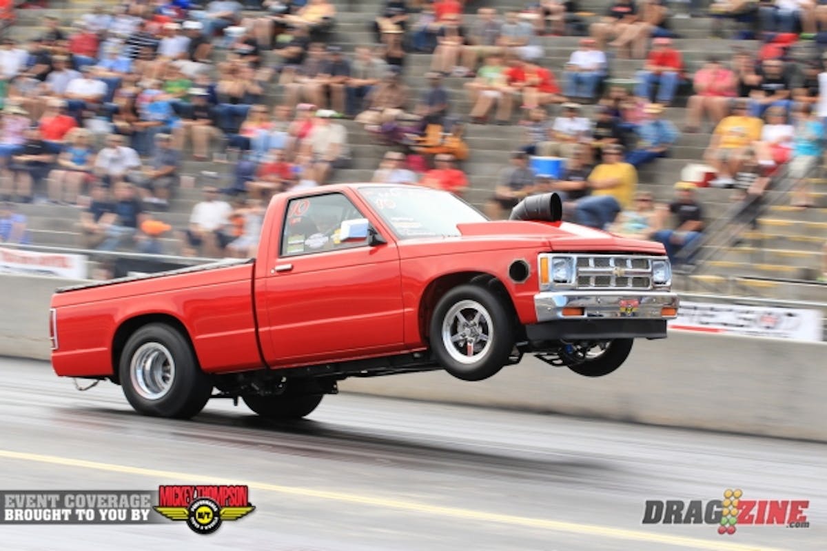 Bobby Flippen rode out a long wheel stand this afternoon during Leaf Spring qualifying. He sits eighth with a 4.86 at 148 running a big block  582 Chevy on nitrous.