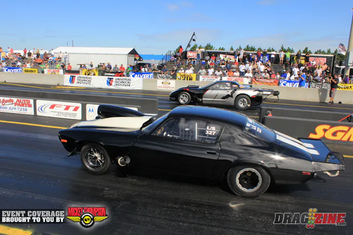Paul Major (far lane) sits third in PTC Radial vs the World with a 4.25 at 186 MPH. There are no less that seven cars qualified in the 4.20's with Keith Berry rounding out that group with a 4.285 at 184.