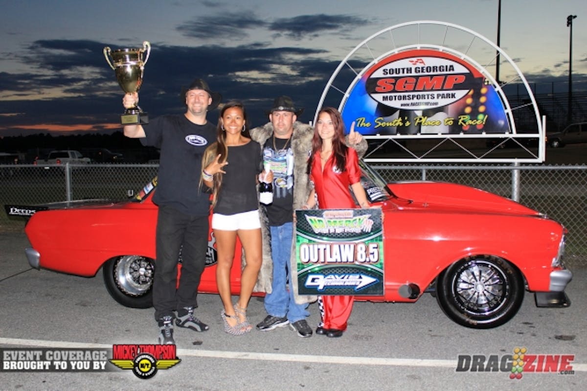 Los Angelas based Ryan "Toaster" Jones made the long trip worthwhile winning the Chassis Works Outlaw 8.5 and the $4,000 prize. The super clean Chevy II runs a smal block Chevy with Brodix 12 degree heads fed by twin 76 MM turbos.