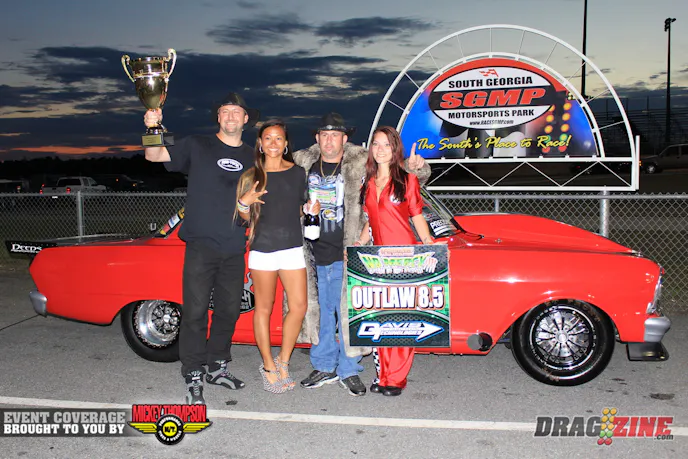 Los Angelas based Ryan "Toaster" Jones made the long trip worthwhile winning the Chassis Works Outlaw 8.5 and the $4,000 prize. The super clean Chevy II runs a smal block Chevy with Brodix 12 degree heads fed by twin 76 MM turbos.