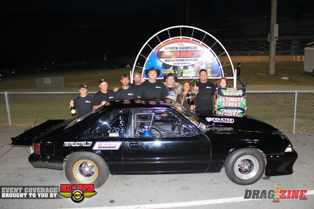 Previous event winner Walter Drakeford was the picture of consistancy running a string of 5 teens on his way to the Billet Atomizer Ultimate Street final against Michael Sanders. Drakeford left first and it was side by side the rest of the way with Drakeford besting Sanders' 5.18 with a 5.14 at 142 MPH.