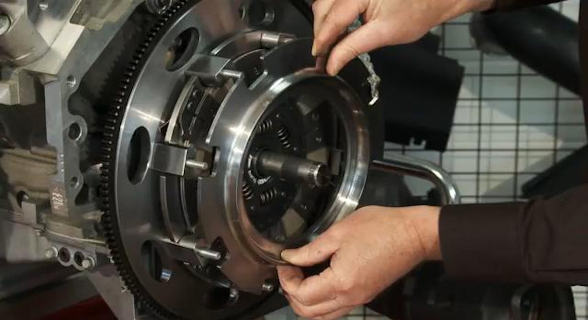 Mantic Clutch Assembly   YouTube2