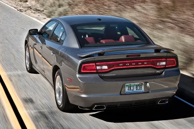 dodge-charger-srt8