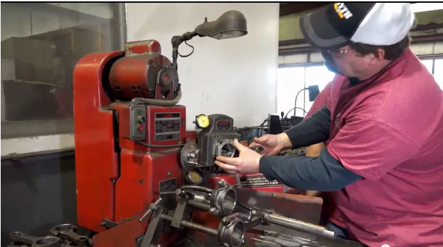 malibu_monday_connecting_rods_3