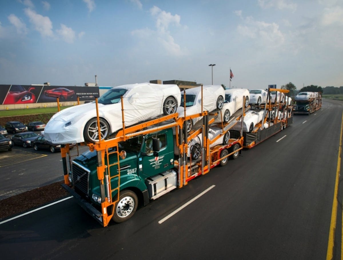 04-corvette-c7-bowling-green-deliveries-1