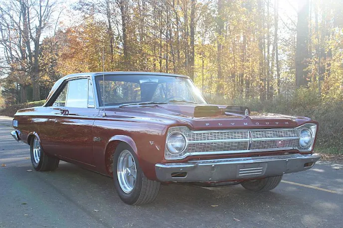 1965 Plymouth Satellite side