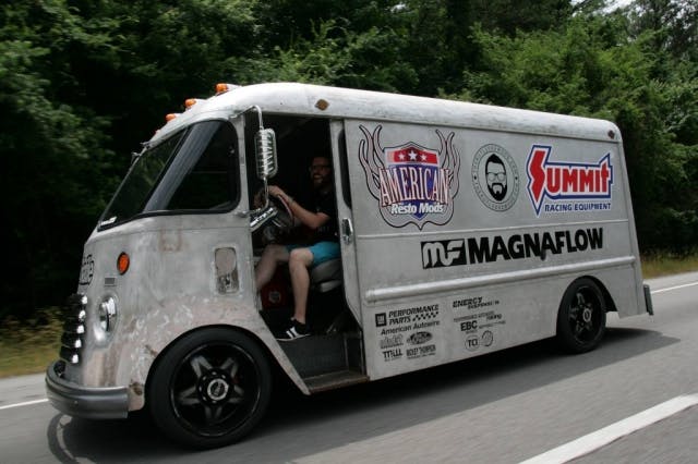 964590_457636924318144_1114999622_o-1024x682