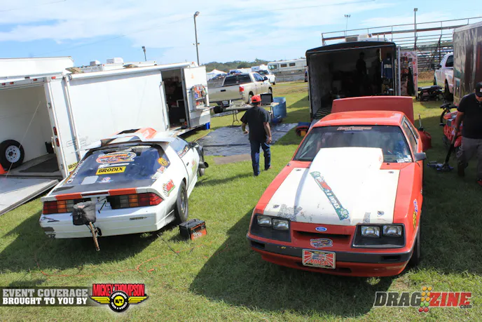 Team Pirez is here this weekend with it's own two car threat. Troy Sr. went pulled a 4.8x last night and is working some issues out after some changes late this week. Troy Jr. is running index with the Sanders racing fox.