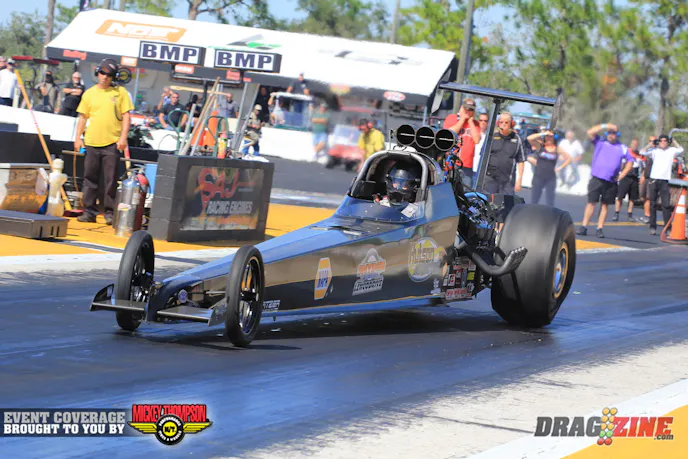 Melissa Hutson was one of many racers struggling with a tight starting line today. Her 2010 Spitzer basically shook the tires at the hit.