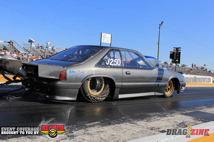 Lakeland, Florida based J.R. Atkins was bumped to second by Rob Briscoe in this session of Outlaw 632. Atkins runs a manual trans and as you can see it hits the tire hard.