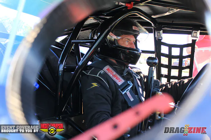 Robert Sellers piloted his Plymouth Fury to a round win over Kenny Burgess running a 4.22 at 181.