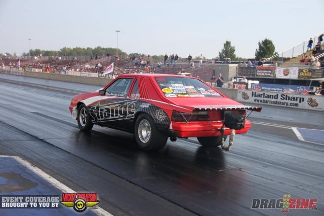 Also in the first round for Wiseco X275, Andy Manson pedaled to a 4.71 to win over Audri McGrane’s 5.07 and Dean Marinis blasted to a 4.64 and the win while Jason Lee gave race fans a show and hung the fronts at about 300 feet out and went through the traps at 4.74. Shawn Ayers settled in at 4.73 to Robert Bapista’s 5.03 while Darren Hilterbrand won with a 4.70 to Jason Hoard’s 4.95 and Martin Connelley won with a 4.69 to Jay Trisel’s 5.03. Shannon Renfro was 4.84 on a single after Ray Litz couldn’t make the call.