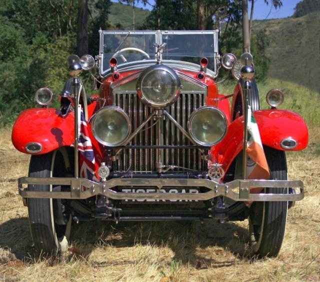 maharajas-tiger-hunting-1925-rolls-royce-0