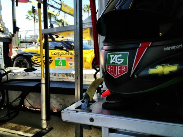 tommy_milner_2013_helmet