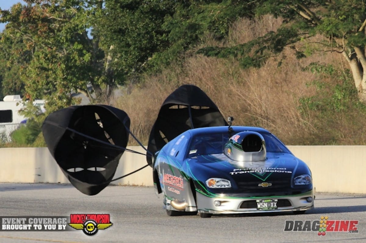 Chuck Mohn was matched with Isaoas Rojas with three pairs left in Super Pro Street. Cuck left first and ran out the back to a 6.27 at 222 but it wasn't enough to hold off the hard charging Mech Tech Cobalt's 5.93 at 234, resetting his own track record on that run.