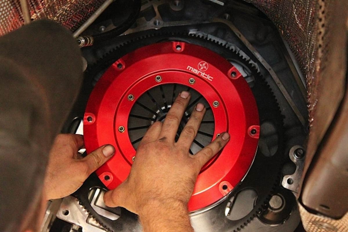 Mantic's twin-disc 9000 series of clutches offers a pair of 9-inch clutch discs tailored to your application. They can be had with an organic, cerametallic, or puck-style disc depending upon your needs.