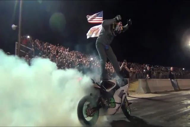 TX2K13 Motorcycle burnout